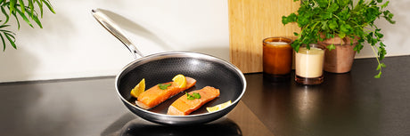 Perché surriscaldare la tua padella può danneggiarla