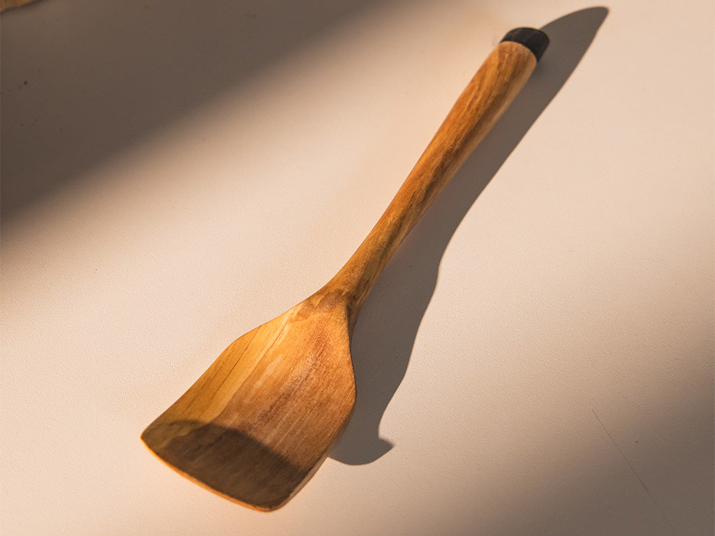 Spatola in legno d’ulivo