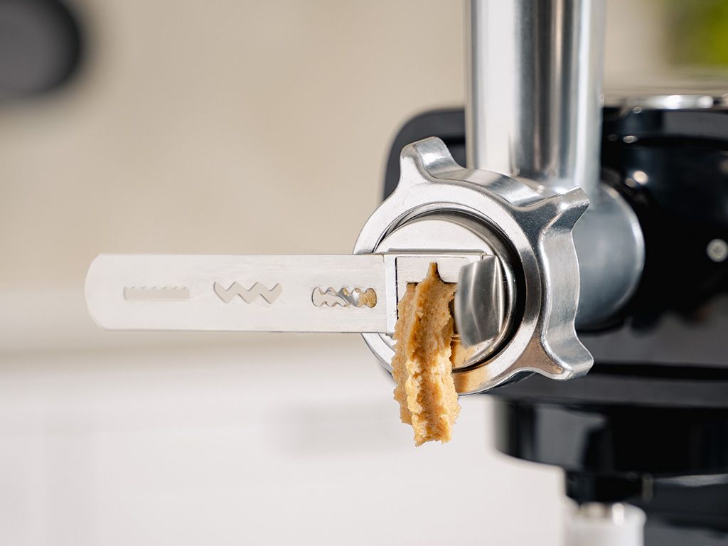 PIASTRA PER BISCOTTI PER TRITACARNE - 6