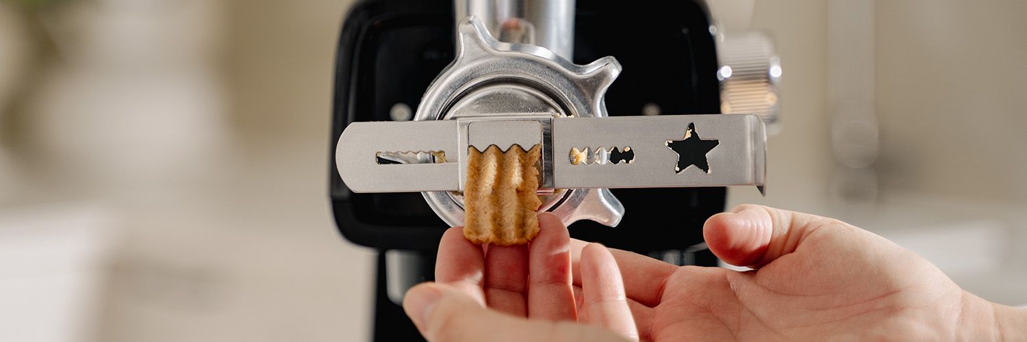 PIASTRA PER BISCOTTI PER TRITACARNE
