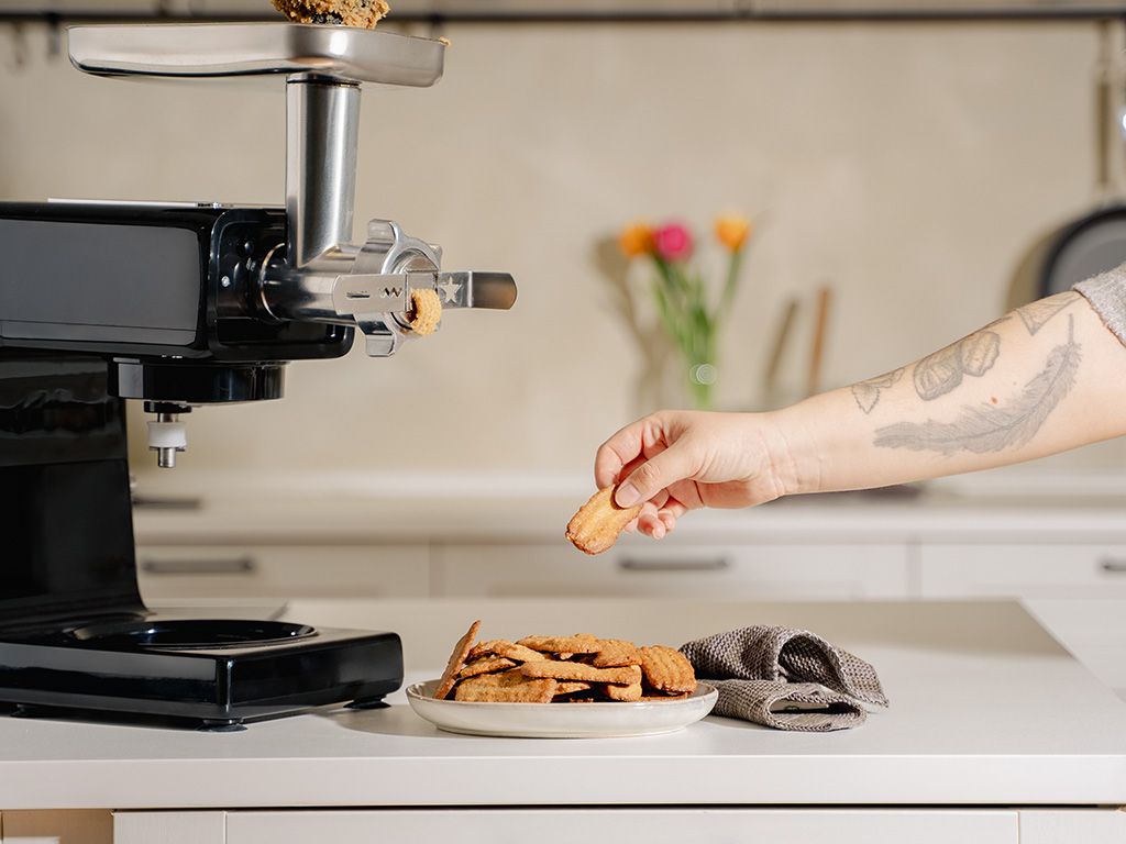 PIASTRA PER BISCOTTI PER TRITACARNE - 3
