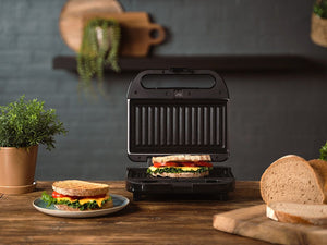 SANDWICH MAKER - 6