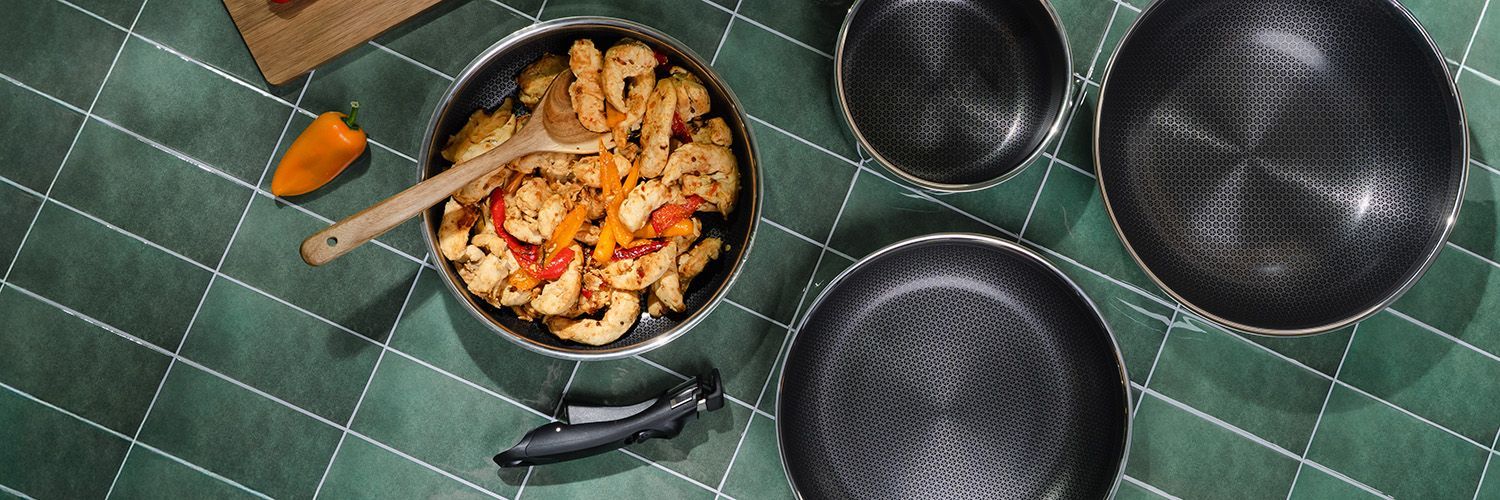 TEGAME CON MANICO RIMOVIBILE SET 26CM