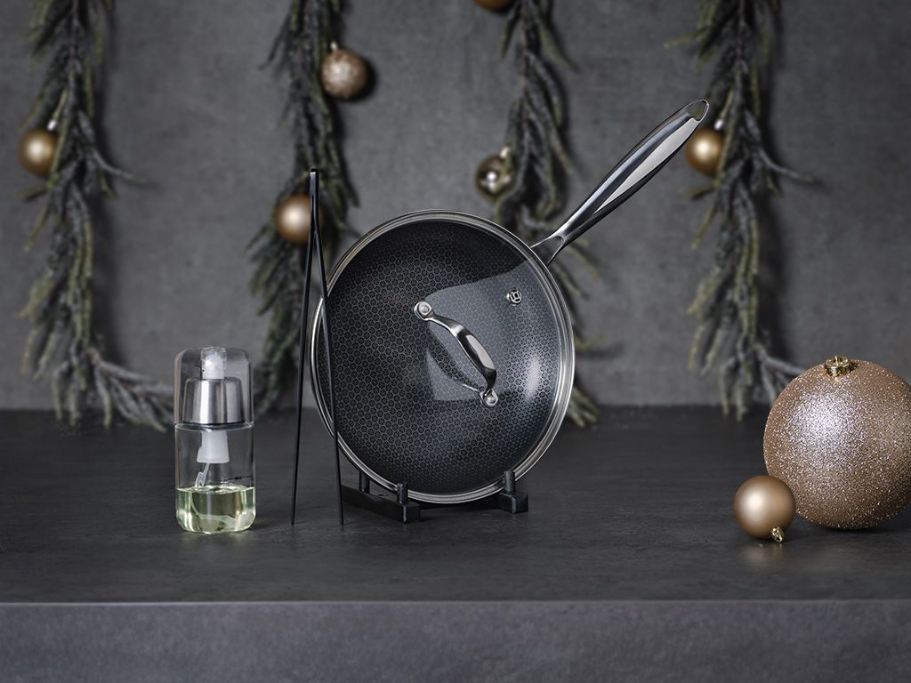 IL SET ESSENZIALE DI PADELLA 24 CM - 1