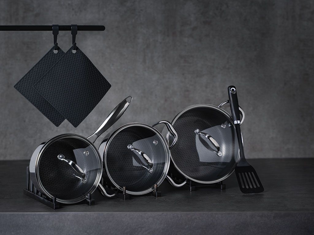 SET PENTOLE ESSENZIALE – 3 PEZZI